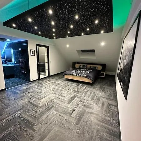Апартаменты T4 Standing Luxe